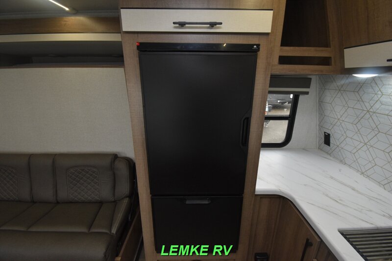 2024 Grand Design Imagine AIM 14MS   - Photo 14 - Rocklin, CA 95677