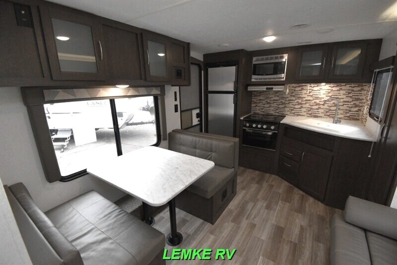 2019 Forest River Wildwood X-Lite 231RKXL   - Photo 11 - Rocklin, CA 95677