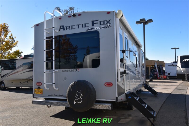 2022 Northwood Arctic Fox 25Y   - Photo 27 - Rocklin, CA 95677