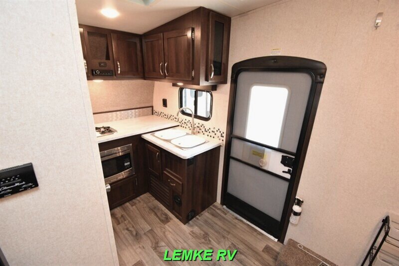 2018 Jayco Octane Siper Lite 161   - Photo 17 - Rocklin, CA 95677