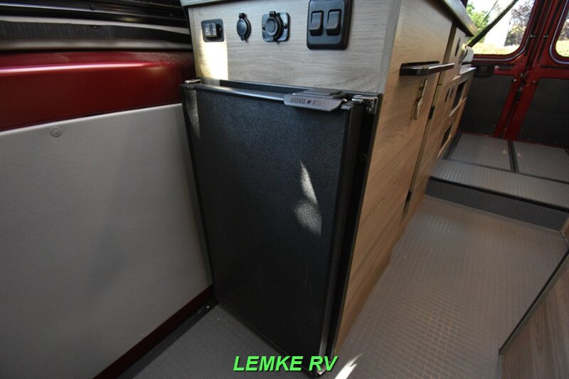 2022 Winnebago Solis 59PX   - Photo 15 - Rocklin, CA 95677