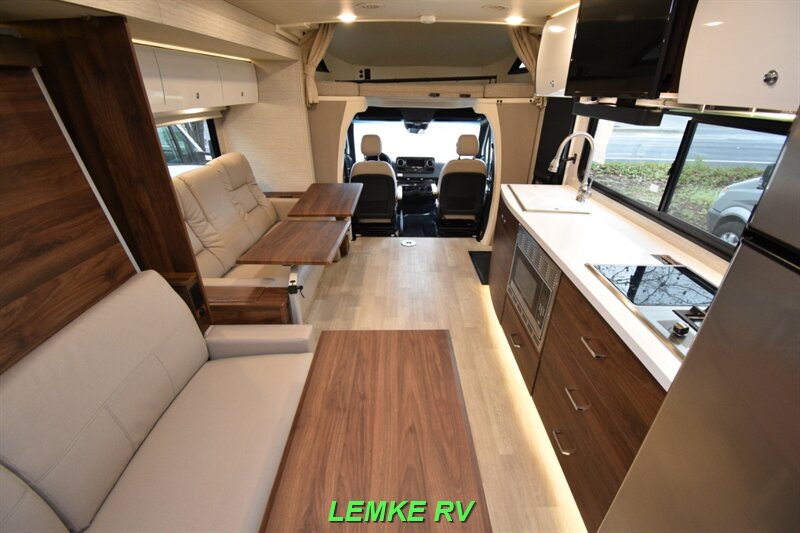 2024 Winnebago View 24D   - Photo 5 - Rocklin, CA 95677