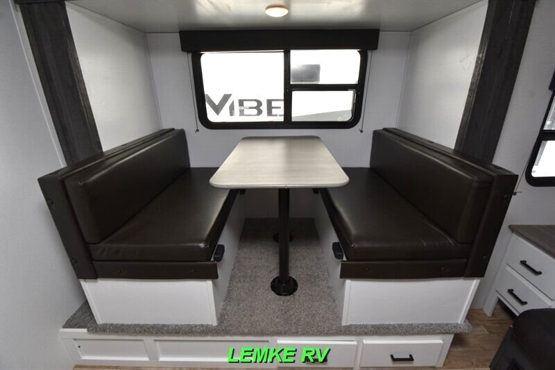 2021 Keystone Hideout 174RK   - Photo 15 - Rocklin, CA 95677