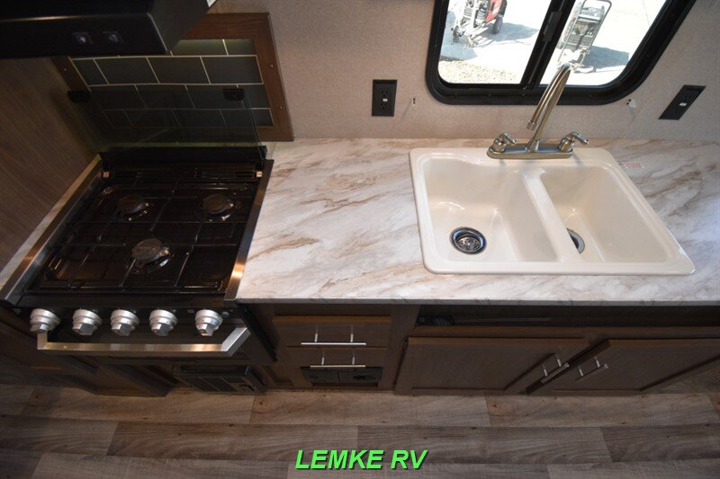 2019 Keystone Hideout 22LHSWE   - Photo 16 - Rocklin, CA 95677