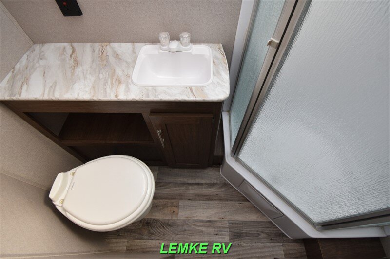 2019 Keystone Hideout 22LHSWE   - Photo 23 - Rocklin, CA 95677