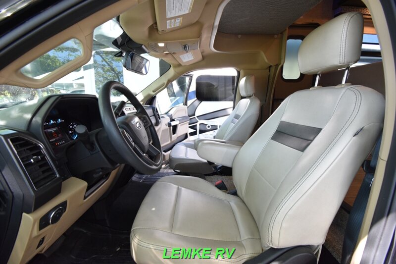 2022 Thor Omni SV34   - Photo 7 - Rocklin, CA 95677