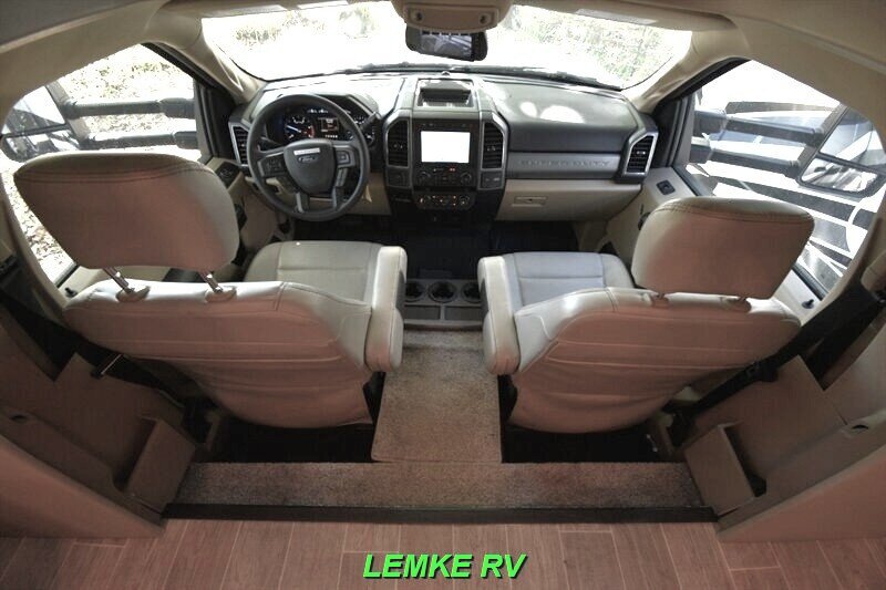 2022 Thor Omni SV34   - Photo 25 - Rocklin, CA 95677