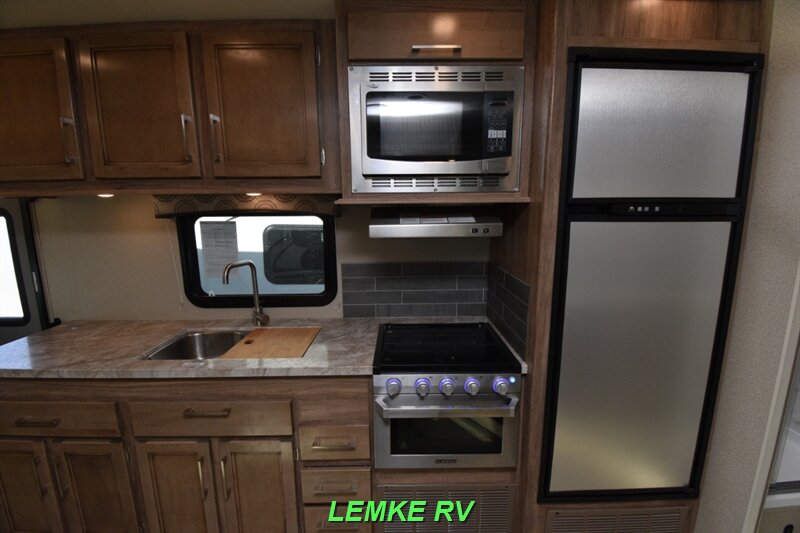 2020 Entegra Odyssey 29K   - Photo 14 - Rocklin, CA 95677