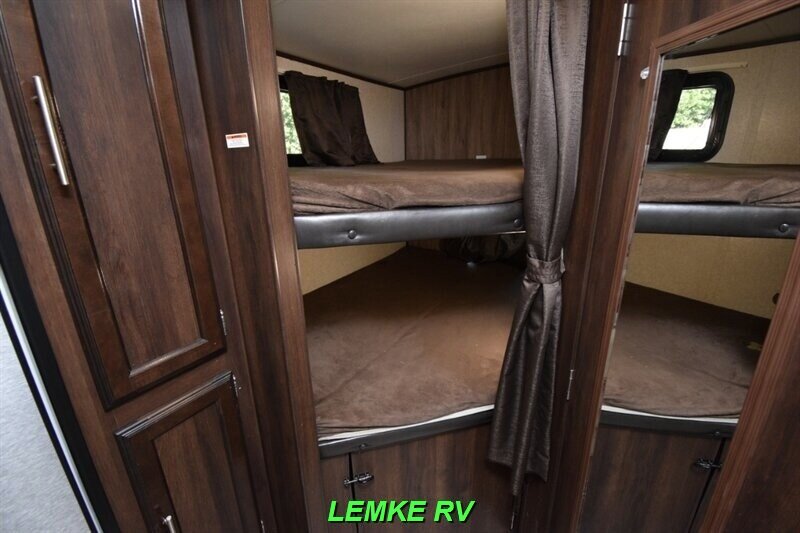 2018 Jayco White Hawk 24MBH   - Photo 15 - Rocklin, CA 95677