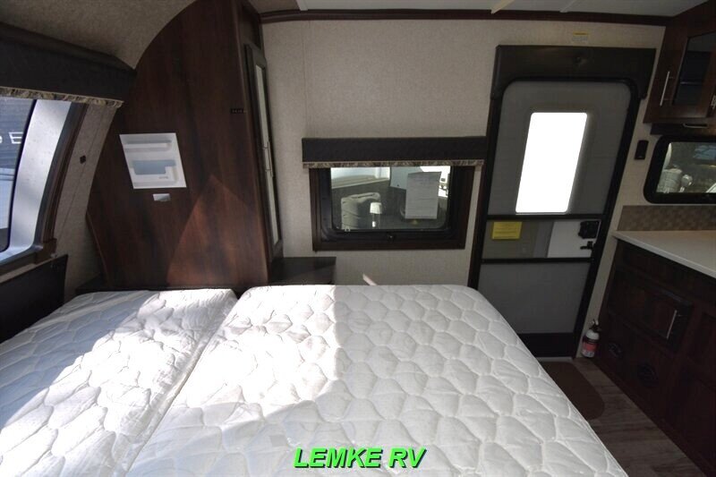 2018 Jayco White Hawk 24MBH   - Photo 19 - Rocklin, CA 95677