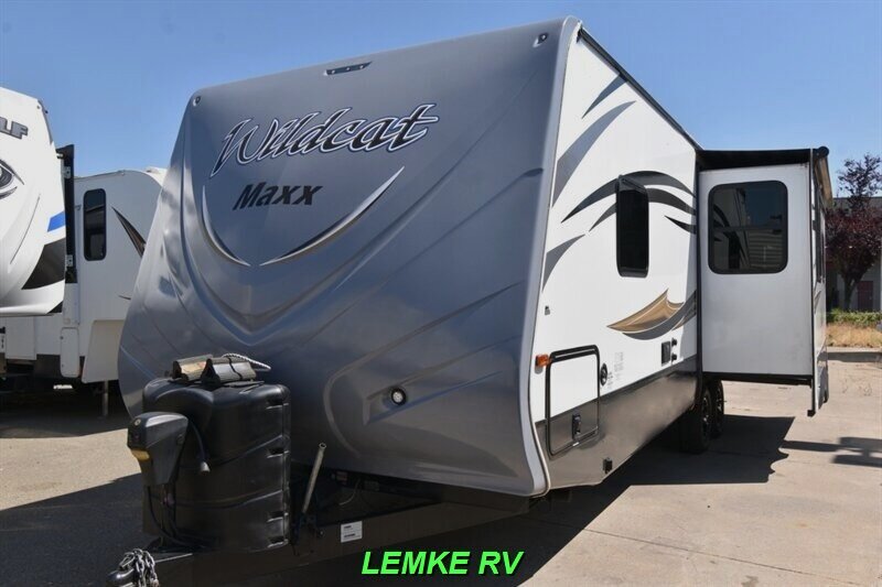 2015 Forest River Wildcat Maxx 27RLS   - Photo 6 - Rocklin, CA 95677
