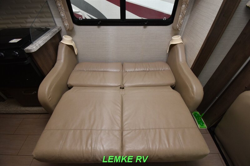 2018 Jayco Greyhawk 31FS   - Photo 31 - Rocklin, CA 95677