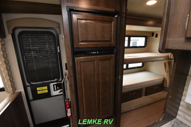 2018 Jayco Greyhawk 31FS   - Photo 20 - Rocklin, CA 95677