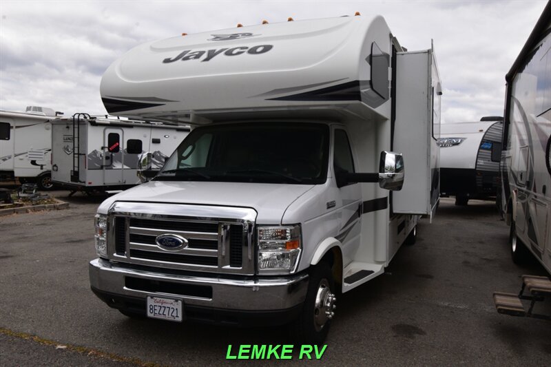 2018 Jayco Greyhawk 31FS   - Photo 6 - Rocklin, CA 95677