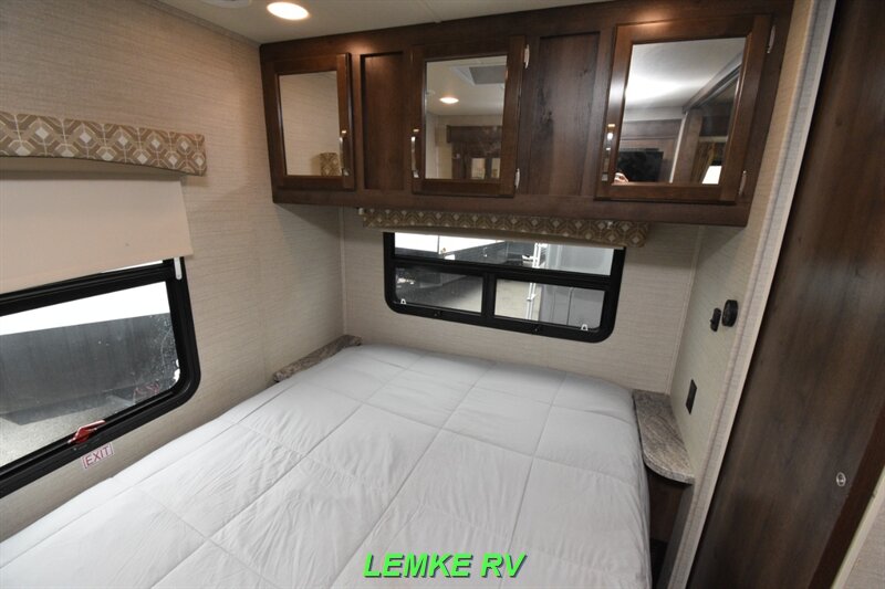 2018 Jayco Greyhawk 31FS   - Photo 25 - Rocklin, CA 95677