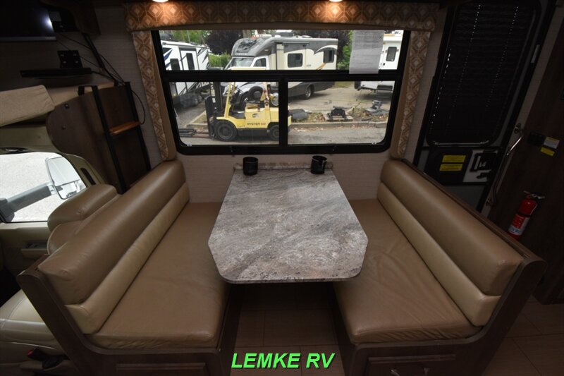 2018 Jayco Greyhawk 31FS   - Photo 19 - Rocklin, CA 95677