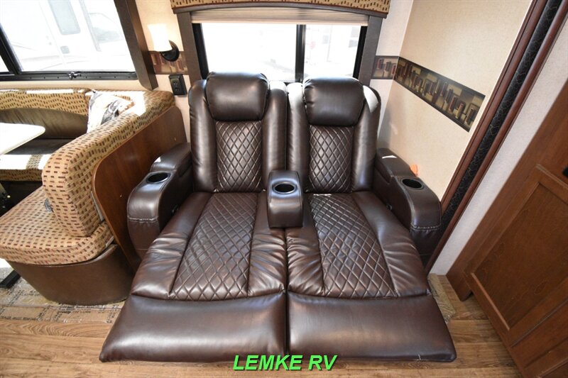 2015 Jayco White Hawk Ultra Lite 27RBOK   - Photo 25 - Rocklin, CA 95677