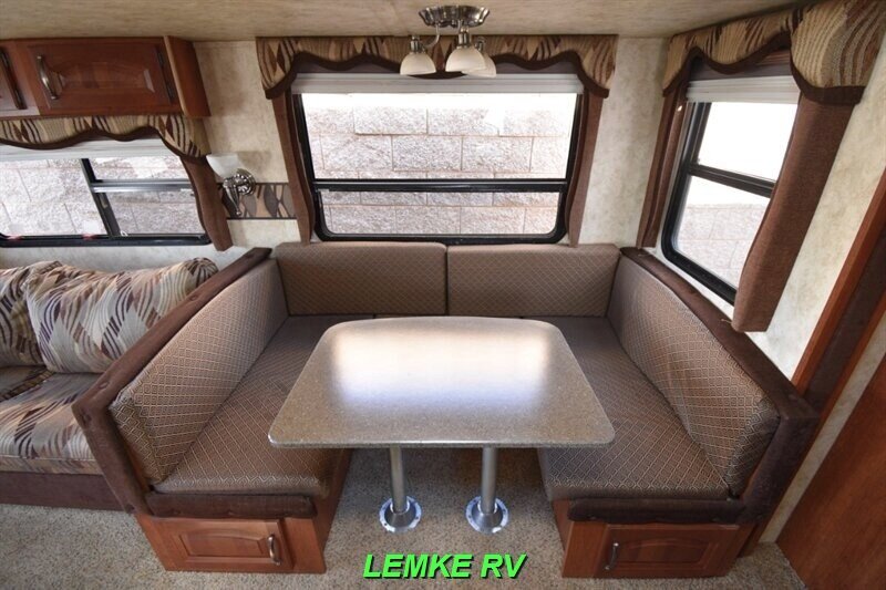 2011 Keystone Cougar Half-Ton 27RLSWE   - Photo 21 - Rocklin, CA 95677
