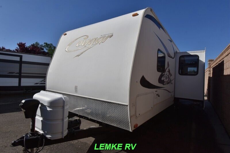 2011 Keystone Cougar Half-Ton 27RLSWE   - Photo 6 - Rocklin, CA 95677