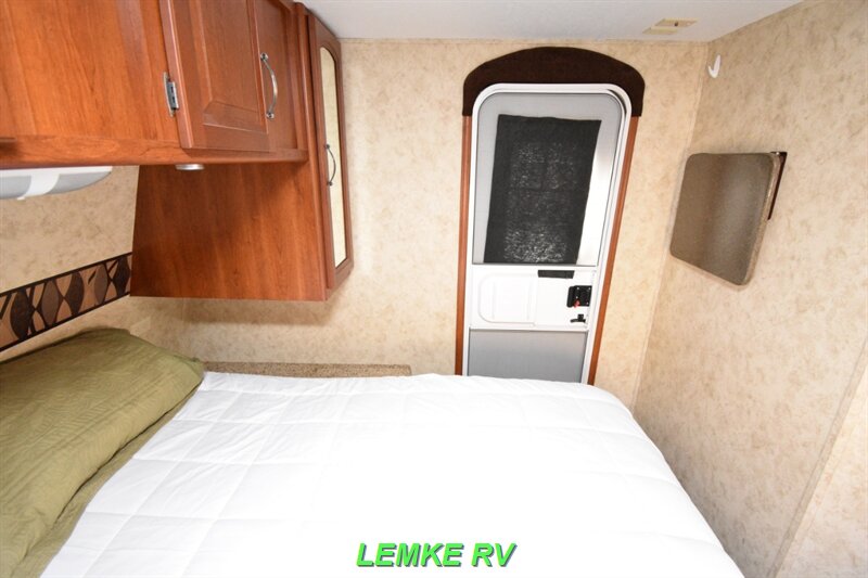 2011 Keystone Cougar Half-Ton 27RLSWE   - Photo 22 - Rocklin, CA 95677