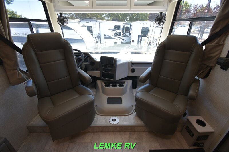 2025 Thor Windsport 29L   - Photo 28 - Rocklin, CA 95677
