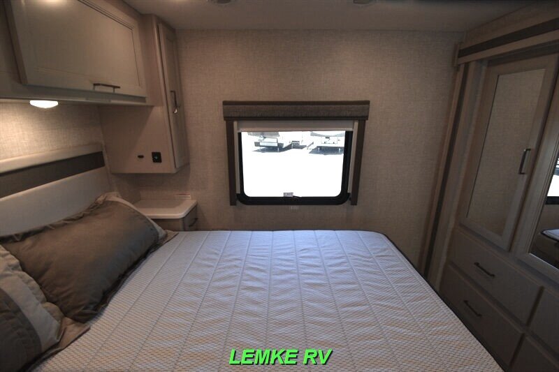 2025 Thor Windsport 29L   - Photo 16 - Rocklin, CA 95677