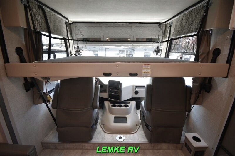 2025 Thor Windsport 29L   - Photo 18 - Rocklin, CA 95677