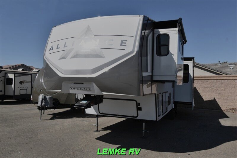 2025 Alliance RV Avenue 33RKS   - Photo 6 - Rocklin, CA 95677