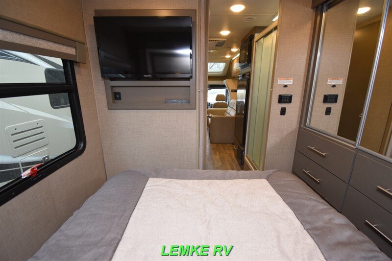 2019 Thor Compass 24SX   - Photo 21 - Rocklin, CA 95677