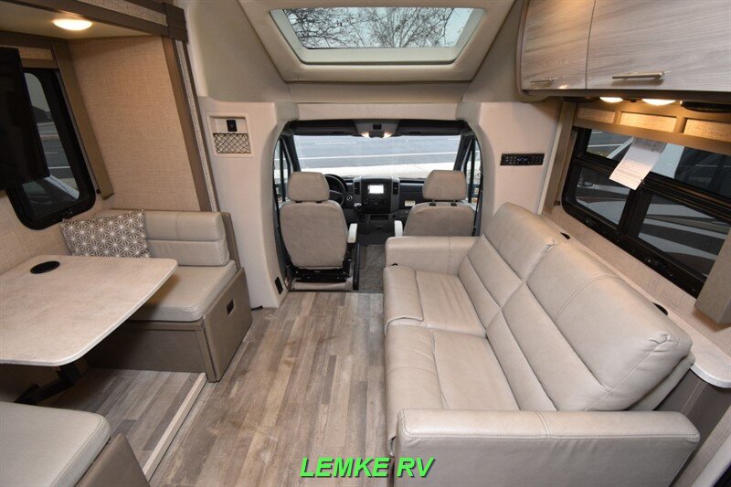 2019 Thor Compass 24SX   - Photo 5 - Rocklin, CA 95677