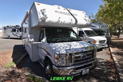2014 Winnebago Minnie Winnie 31K