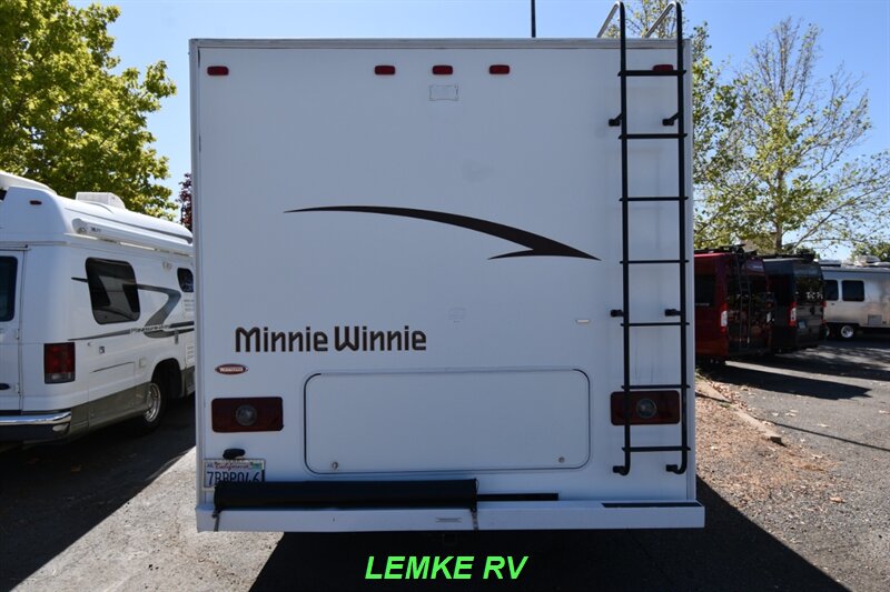 2014 Winnebago Minnie Winnie 31K   - Photo 8 - Rocklin, CA 95677