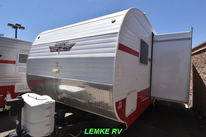 2020 Riverside RV Retro 193   - Photo 6 - Rocklin, CA 95677