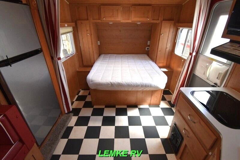 2020 Riverside RV Retro 193   - Photo 2 - Rocklin, CA 95677