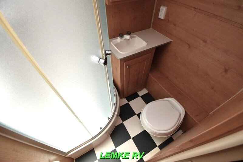 2020 Riverside RV Retro 193   - Photo 18 - Rocklin, CA 95677