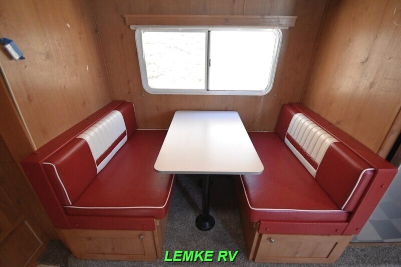 2020 Riverside RV Retro 193   - Photo 14 - Rocklin, CA 95677