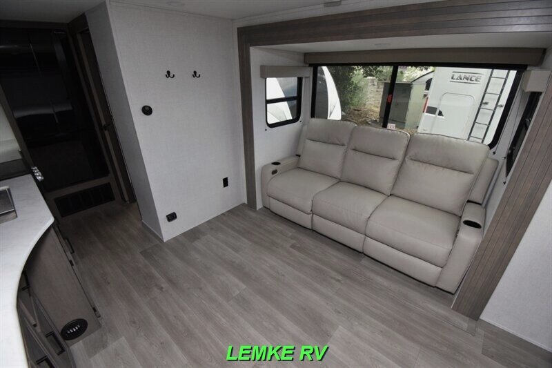 2025 Grand Design Transcend Xplor 20MKX   - Photo 9 - Rocklin, CA 95677