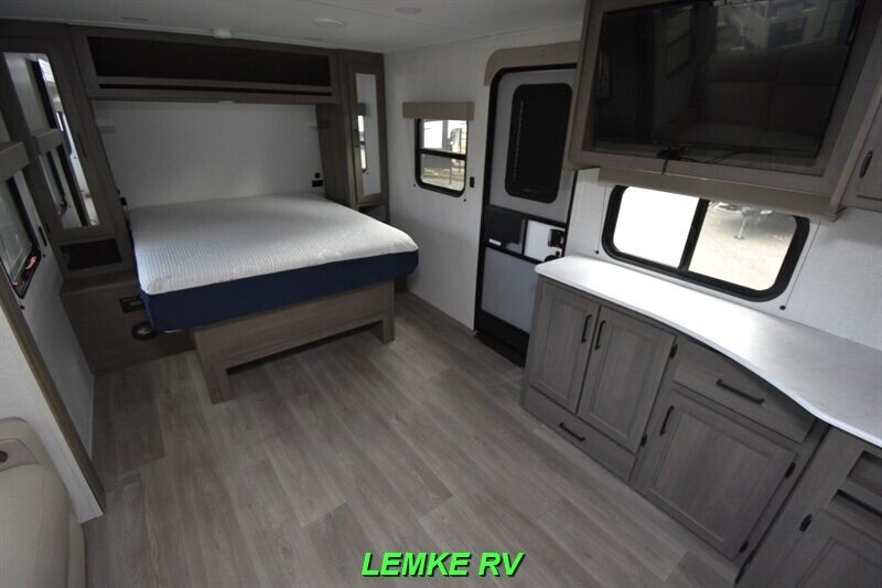 2025 Grand Design Transcend Xplor 20MKX   - Photo 13 - Rocklin, CA 95677