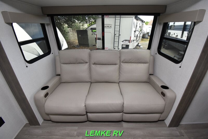 2025 Grand Design Transcend Xplor 20MKX   - Photo 17 - Rocklin, CA 95677