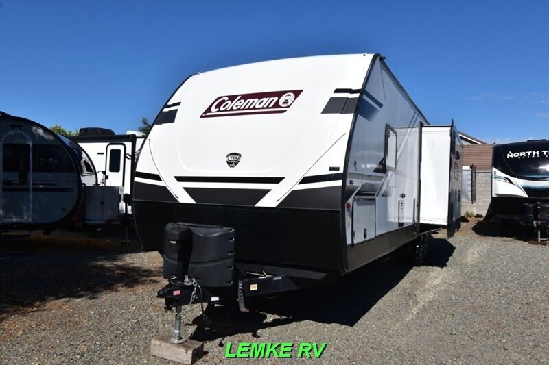 2022 Dutchmen Coleman Light 2955RL   - Photo 6 - Rocklin, CA 95677