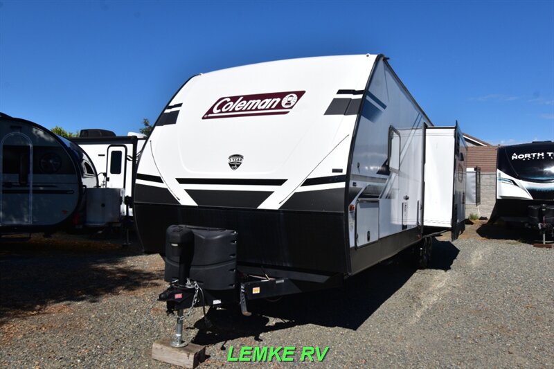 2022 Dutchmen Coleman Light 2955RL   - Photo 6 - Rocklin, CA 95677