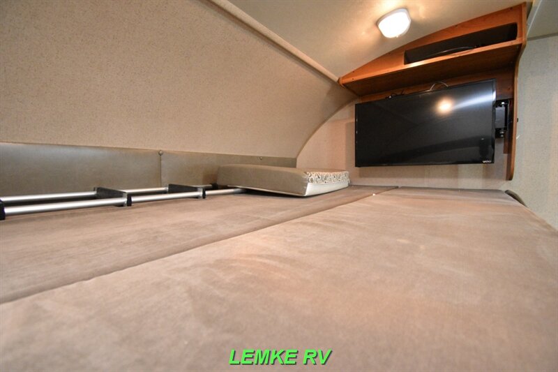2016 Jayco Redhawk 29XK   - Photo 19 - Rocklin, CA 95677