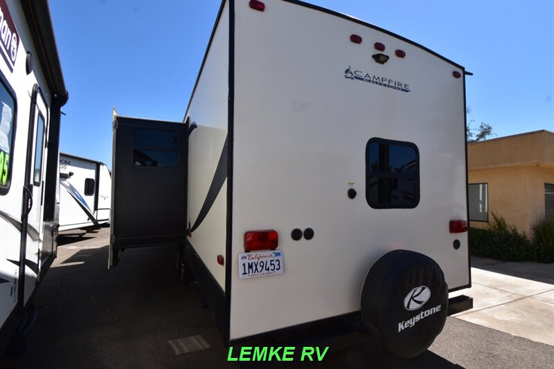 2018 Keystone Sprinter Campfire 29BH   - Photo 8 - Rocklin, CA 95677