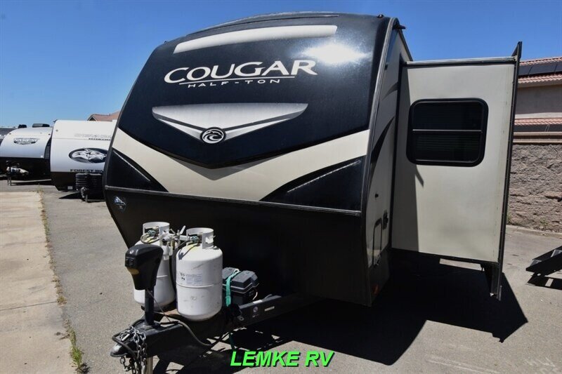 2019 Keystone Cougar 29RLD   - Photo 6 - Rocklin, CA 95677
