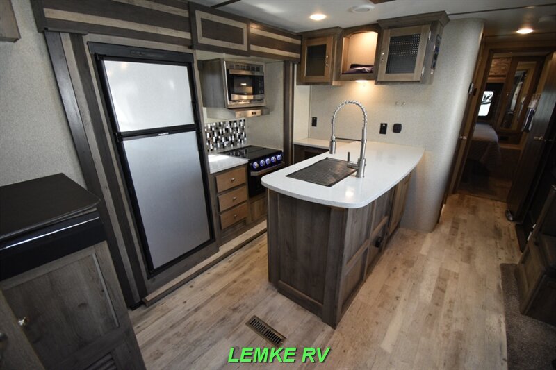 2019 Keystone Sprinter 325BMKS   - Photo 13 - Rocklin, CA 95677