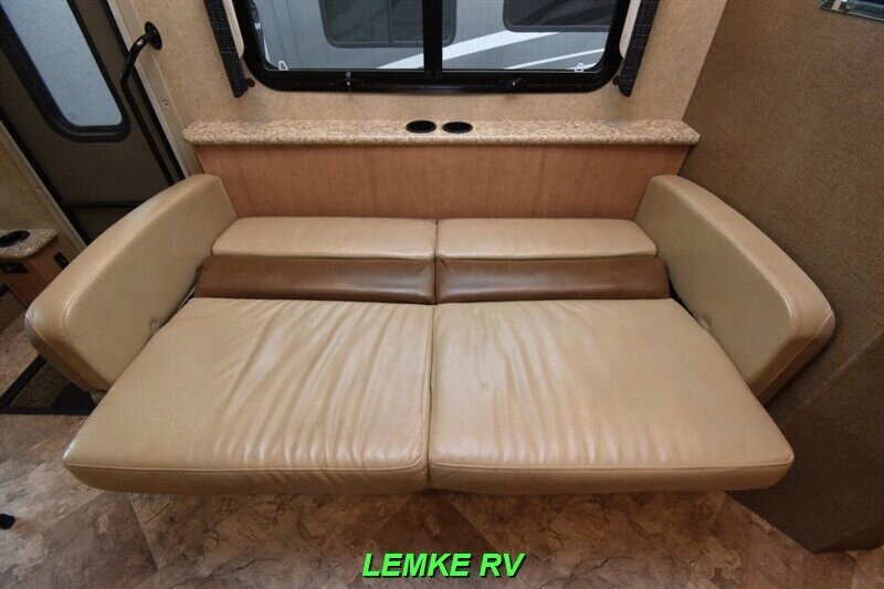 2016 Thor A.C.E. 29.4   - Photo 24 - Rocklin, CA 95677