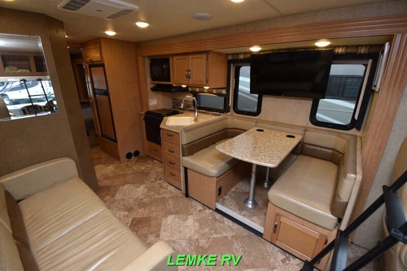 2016 Thor A.C.E. 29.4   - Photo 10 - Rocklin, CA 95677