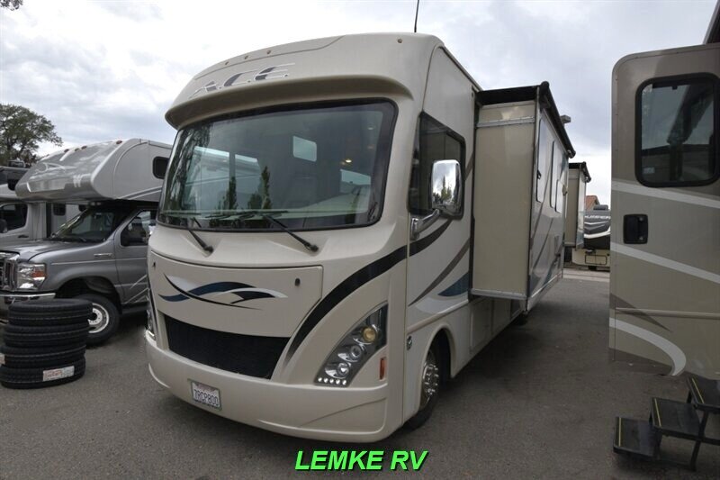 2016 Thor A.C.E. 29.4   - Photo 5 - Rocklin, CA 95677