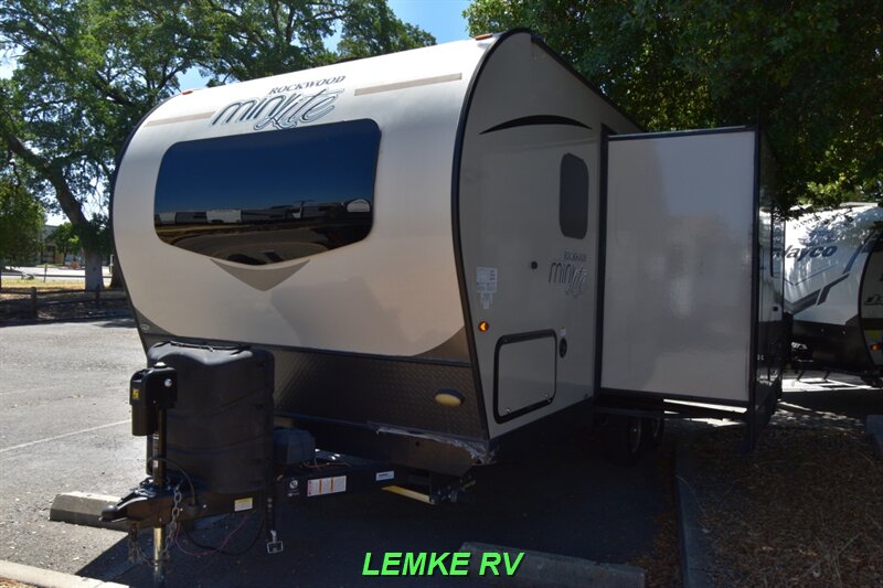 2020 Forest River Rockwood Mini Lite 2104S   - Photo 6 - Rocklin, CA 95677