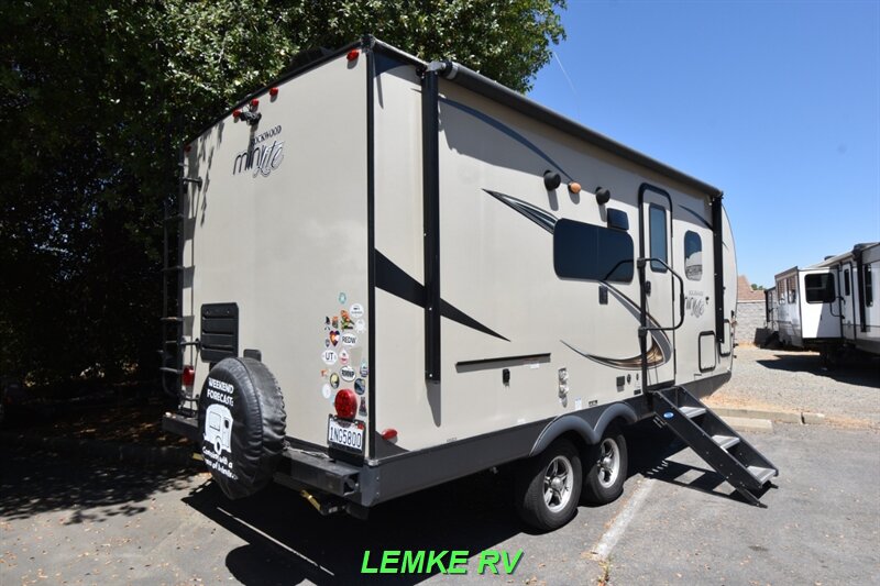 2020 Forest River Rockwood Mini Lite 2104S   - Photo 9 - Rocklin, CA 95677